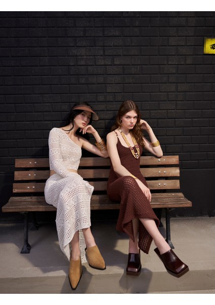 Uzun Kroşe Etek Yandan Yırtmaç Detaylı Astarlı