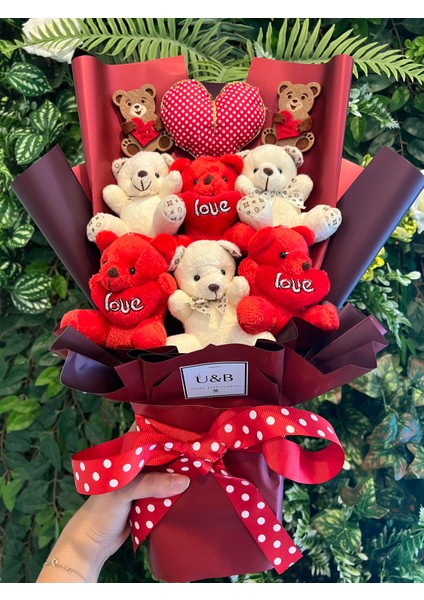 Kırmızı Kalpli Karışık Ayıcık Buketi fiyatları