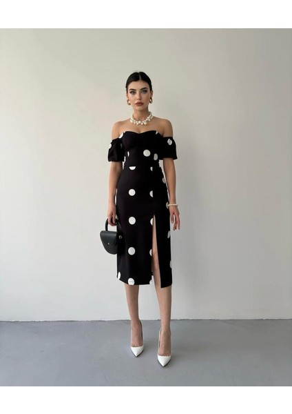 Siyah Puantiyeli Sırt Detaylı Elbise fırsatları