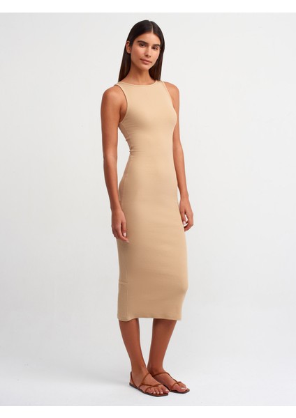 90892 Kolsuz Uzun Elbise-Bej
