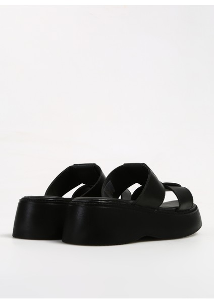 Siyah Kadın Terlik Dafna modelleri