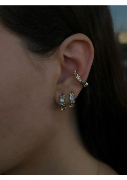 Tiff Xo Serisi Gold Zirkon Taş Detaylı Earcuff Kıkırdak Küpe