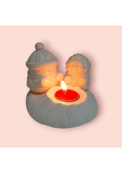 Dekoratif Ateş Başında Isınan Kardan Adam Tealight Mumluk Tealight