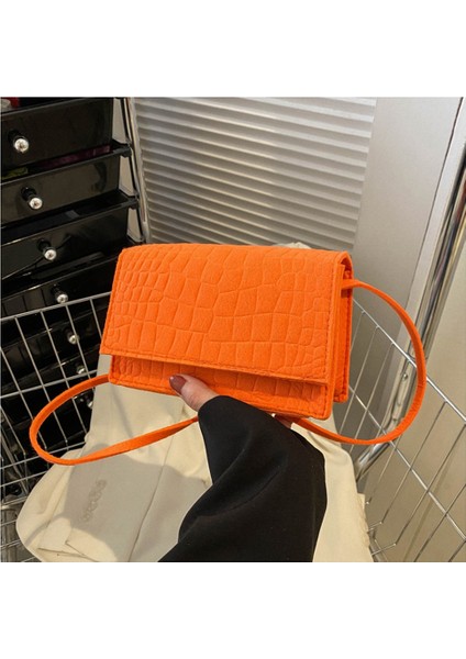 Gül Kırmızı 2023 Trend Crossbody Çanta Bayan Çanta Retro Tasarımcı Lüks Kare Kadın Tote Kore Tote Çanta Cüzdan Için Omuz Çanta (Yurt Dışından) indirimleri