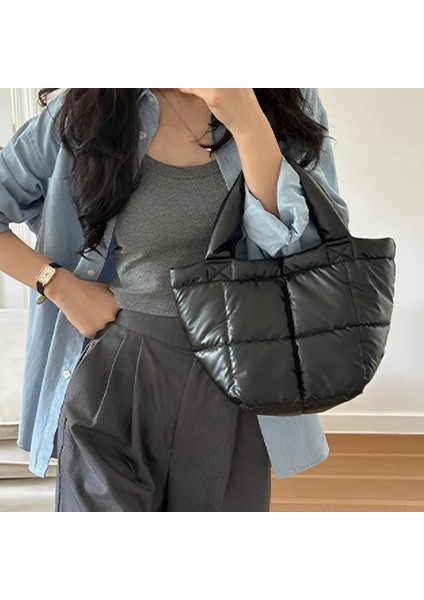 Şampanya Kış Kirpi Çanta Kadınlar Için Aşağı Tote Çanta Trend Kabarık Üst Kolu Bulut Çanta Kapitone Yastıklı Omuz Çantası Tasarımcı Alışveriş Çantası (Yurt Dışından) modelleri