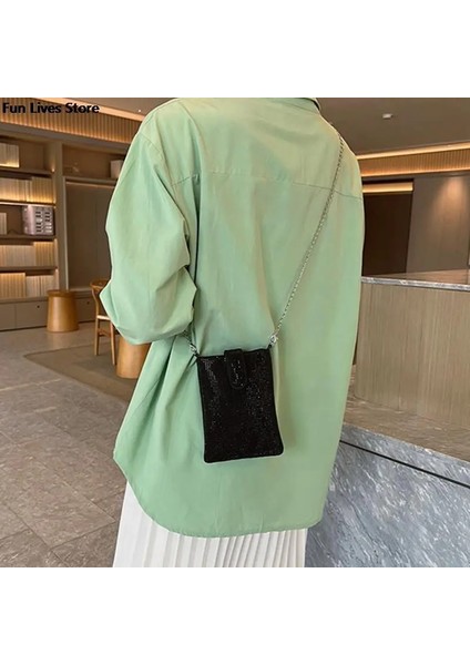 Mc Kadın Taklidi Telefonu Çanta Bayan Zincir Mini Omuz Çanta Lüks Moda Parti Crossbody Çanta Bayanlar Küçük Kare Kese Yeni (Yurt Dışından) fırsatları