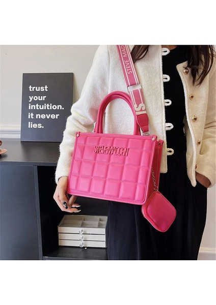 113GN Kadın Çantası Lüks Tasarımcı Çantalar Mektuplar Kabartmalı Işe Gidiş Çanta Saklama Omuz Çantaları Crossbody Bolsos De Mujer En Oferta (Yurt Dışından) fırsatları