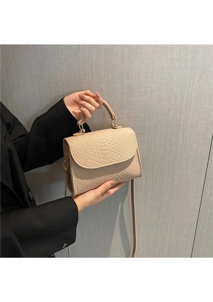 Mavi 2023 Kadınlar Için Crossbody Çanta Keçe Koltuk Altı Çanta Bayan Omuz Çantası Trend Çanta (Yurt Dışından) fiyatları