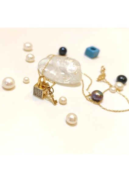 Kutu ve Anahtar Kolye 14 Ayar Altın HD VİDEOLU modelleri