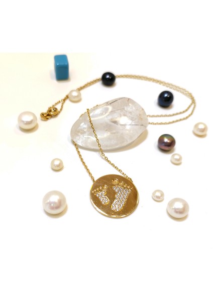 Doğum Hediyesi Bebek Ayağı Kolye 14 Ayar Altın HD VİDEOLU modelleri