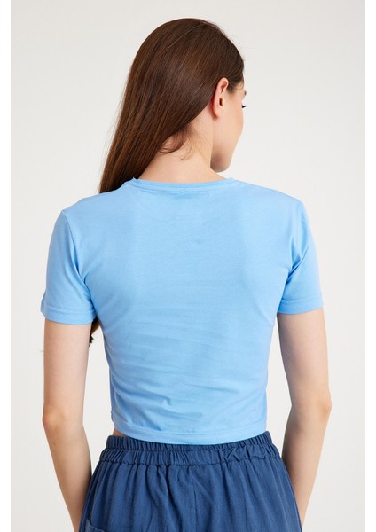 Light Blue Crop T-Shirt Açık Mavi Bisiklet Yaka Kadın Tişört Baby Tee