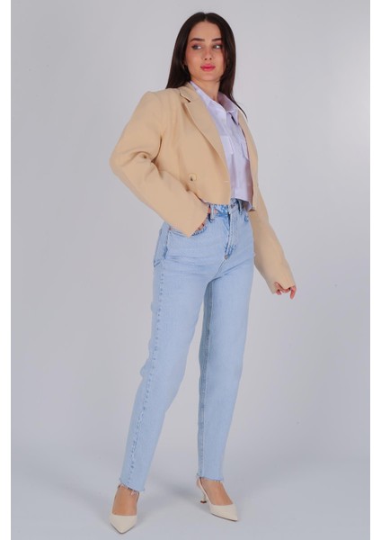 Kadın Bej Düğmeli Crop Blazer Ceket fiyatları