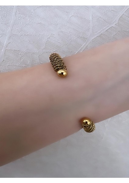 Çelik Tel Detay Gold Bileklik modelleri