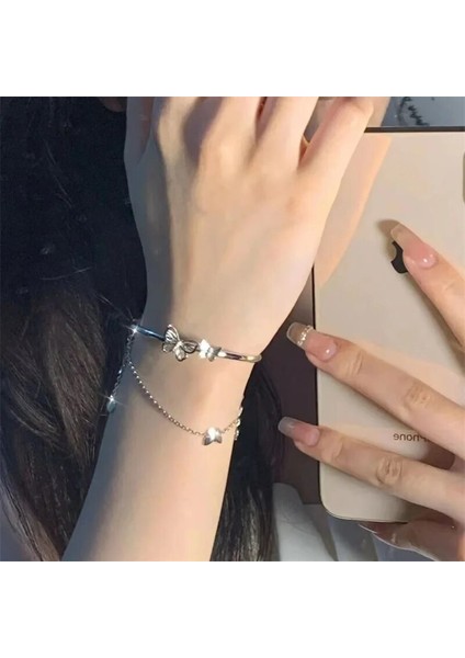 BR20Y0181 Yeni Varış Romantik Kelebek Zincir Bilezik Kadınlar Için Zarif Mizaç Tasarım Manşet Bilezik Dostluk Takı Düğün Hediyesi (Yurt Dışından) fırsatları