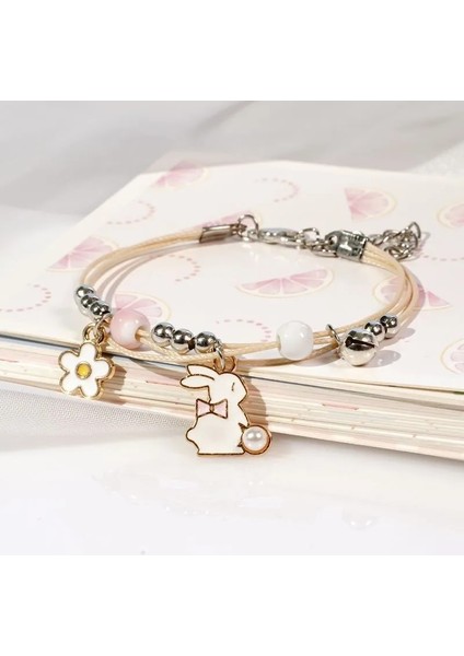 No.3 Boyutu 13 Renk Tatlı Tavşan Pençe Çiçek Çilek Kadınlar Kız Için Bilezikler Hafif Bileklik Ayarlanabilir Çok Katmanlı Takı Hediyeler (Yurt Dışından) modelleri