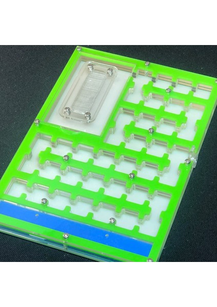 Yeşil Stil 22X16X2,2CM Büyük Uzay Akrilik Karınca Çiftliği Labirenti, Besleme Alanı ve Nemlendirme Bölgesi ile Karınca Yuvası Evcil Hayvan Karınca Yuvası Için Karınca Evi (Yurt Dışından)