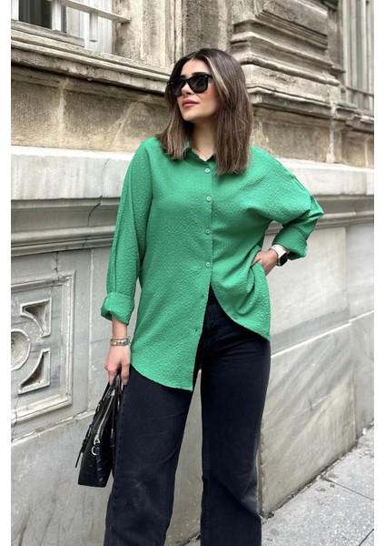 Kadın Yeşil Basic Model, Gofre Kumaş, Salaş Gömlek