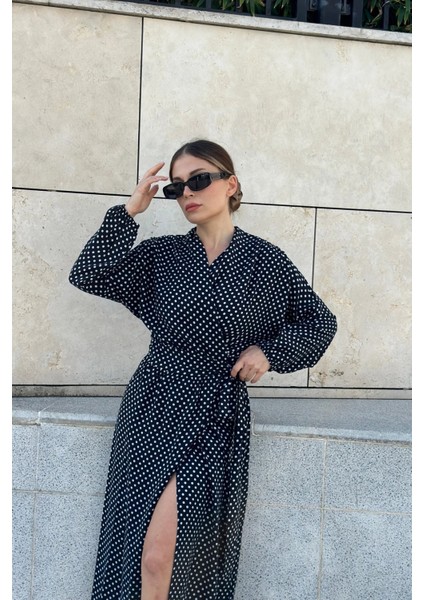 Kadın Siyah Kruvaze Yaka, Yırtmaçlı, Beli Kuşaklı, Bilekleri Lastikli, Salaş, Uzun Elbise modelleri