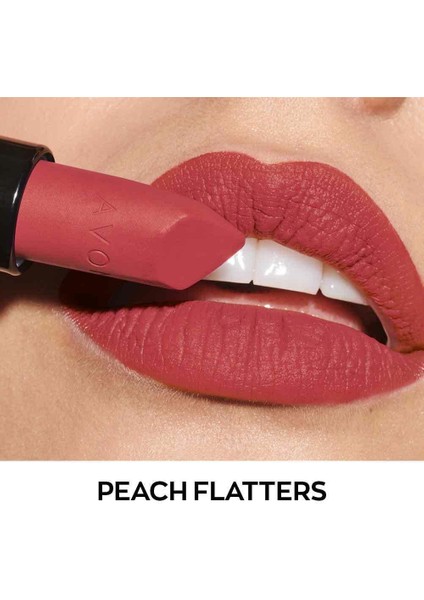Ultra Matte Lipstick Peach Flatters