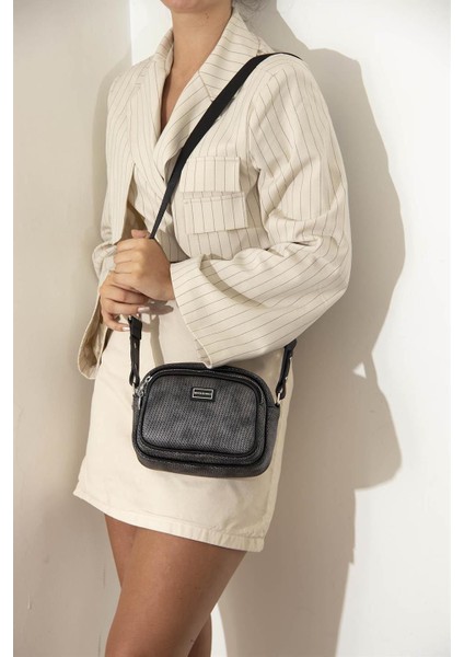 M.gümüş - Siyah SP1111 Kadın Çapraz Çanta