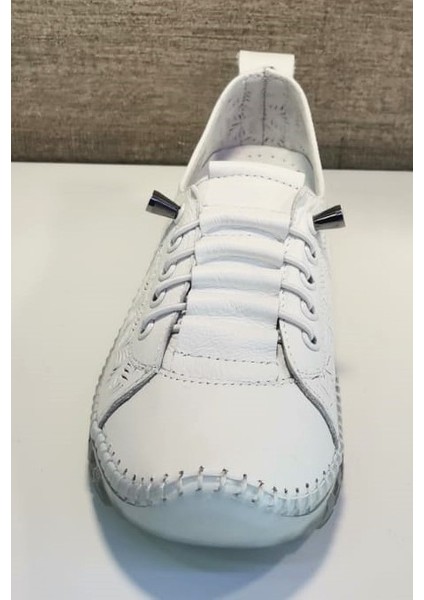 Elis 470 Kadın Hakiki Deri Düz Taban Comfort Casual Ayakkabı Beyaz indirimleri