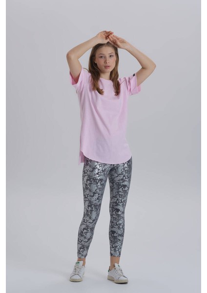 Pembe Kadın Papatya Kol Detay Asimetrik Kesim Bisiklet Yaka Örme T-Shirt indirimleri