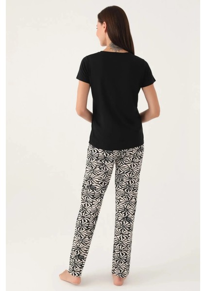 Büyük Beden Seçenekli Yumuşak Dokulu Kısa Kol Kadın Pijama Takım 8788 indirimleri