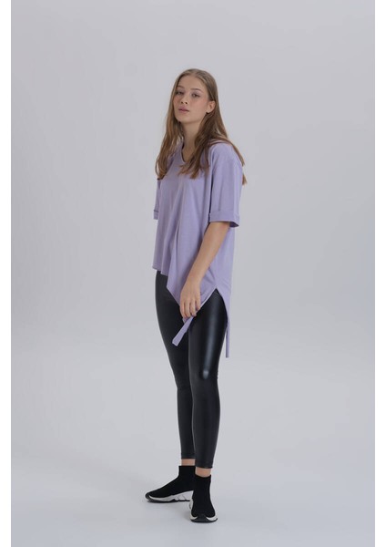 Lila Kadın Eiffel Baskı Detay Asimetrik Kesim T-Shirt indirimleri