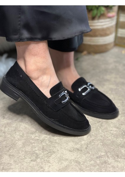 Günlük Kadın Loafer Klasik Alçak Topuklu Desenli Taban Zincirli Oval Burunlu Makosen Ayakkabı 100 fırsatları