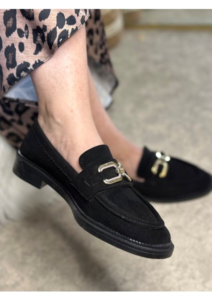Günlük Kadın Loafer Klasik Alçak Topuklu Desenli Taban Zincirli Oval Burunlu Makosen Ayakkabı 100 fiyatları