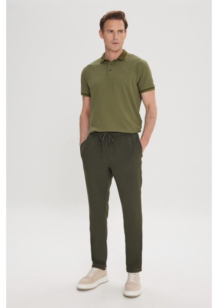 Erkek Haki Slim Fit Rahat Kesim Beli Bağlamalı Yan Cepli Jogger Pantolon