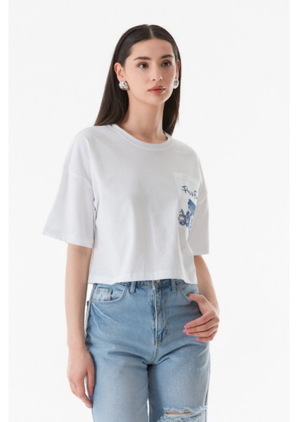 Nakışlı Cepli Crop T-Shirt