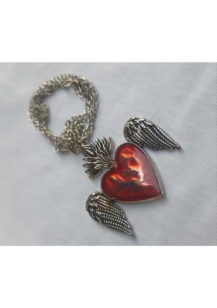 Kırmızı Mineli Feathers Heart Kolye