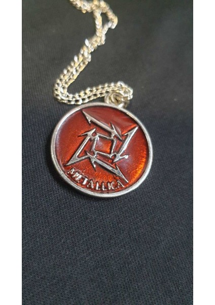 Metallica Red Logo Kolye