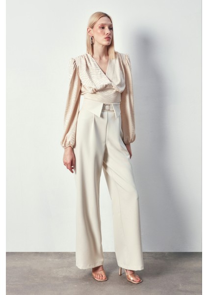 Desenli Kruvaze Saten Bluz - Bej indirimleri