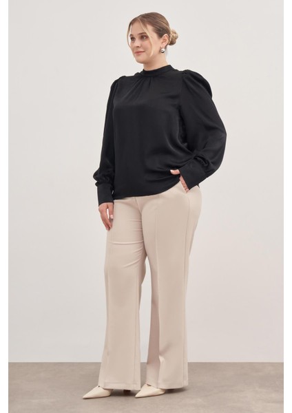 Büzgü Detaylı Saten Bluz indirimleri