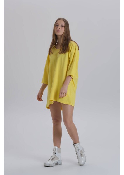 Sarı Kadın Sırt Baskı Detay Oversize T-Shirt Elbise