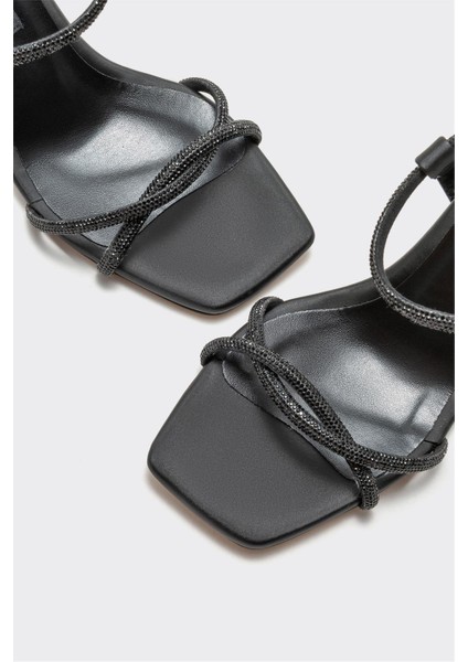 Siyah Kadın Topuklu Sandalet modelleri