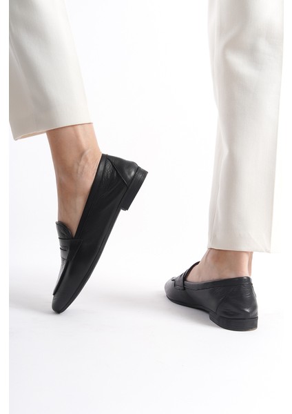 Kadın Deri Loafer & Babet Siyah -MCMNG12103-S
