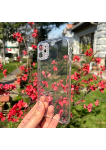 iPhone 11 Taşlı Lens Korumalı Şeffaf Kılıf