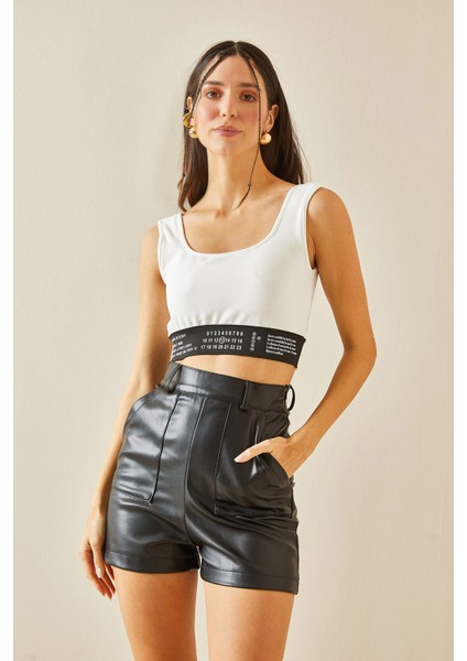 Beyaz U Yaka Lastikli Crop Bluz 5YXK2-48381-01 fiyatları