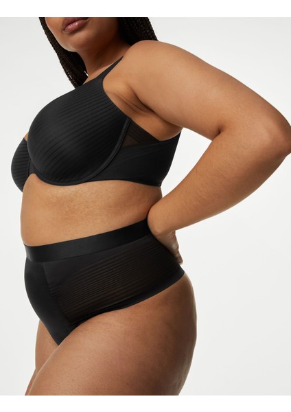 Body Define™ Yüksek Sıkılıkta Dikişsiz Korse Tanga