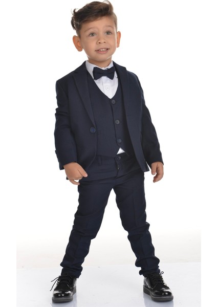 Lacivert Yelekli Papyonlu Erkek Çocuk Takım Elbise