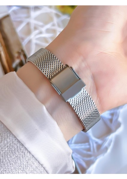 Silver Hasır Kordonlu Renk Atmaz 30 Metre Suya Dayanıklı Özel Tasarım Kadın Kolsaati 1618 fırsatları