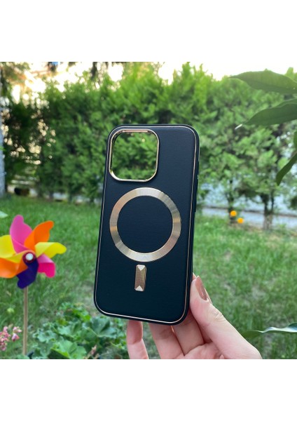 Apple iPhone 14 Pro Siyah Deri Magsafe Kılıf