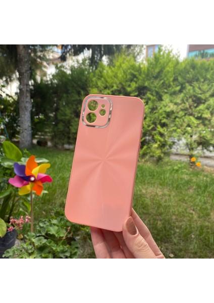 Apple iPhone 12 Pembe Prizma Desenli Cam Görünümlü Kılıf