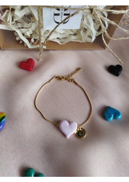 Kişiye Özel Harfli Beyaz Murano Kalp Detaylı Gold Zincir Bileklik fiyatları