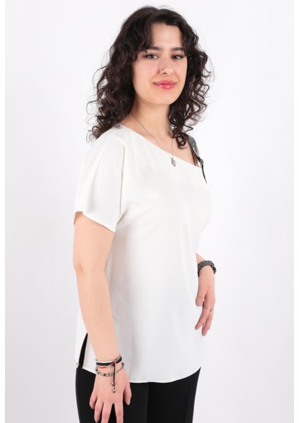 81833 Kadın Kemer Askılı Bluz