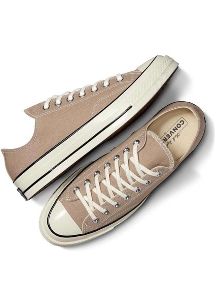 Chuck 70