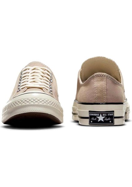 Chuck 70